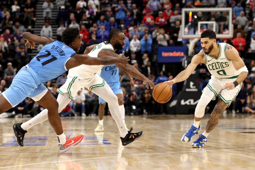 我国英式女 我国英式女