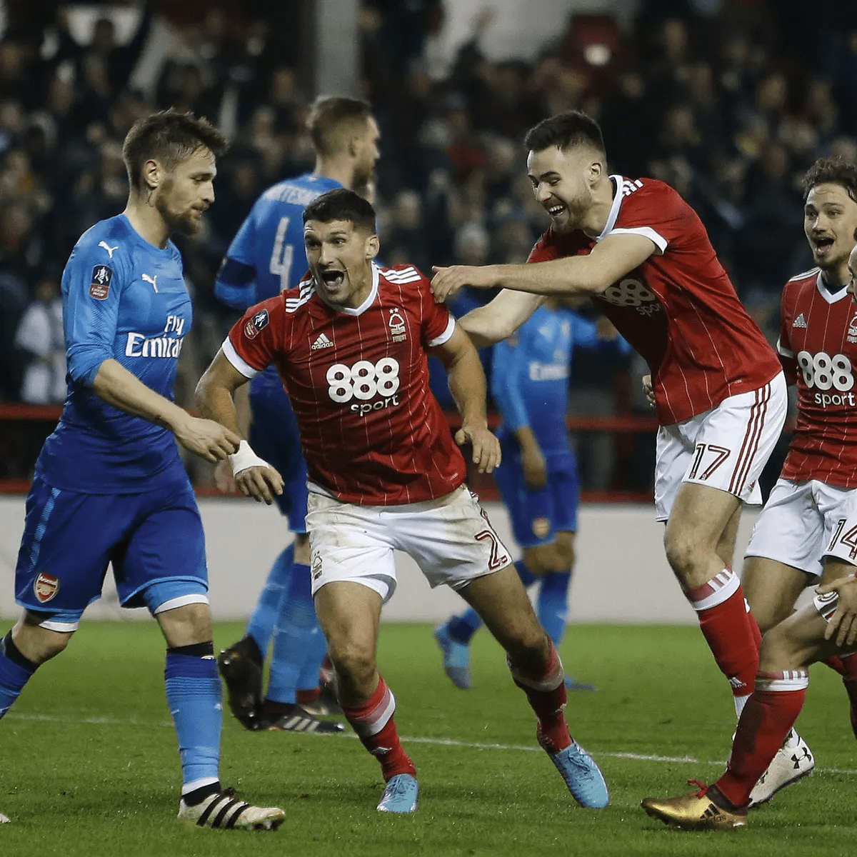 克内克特在 克内克特在