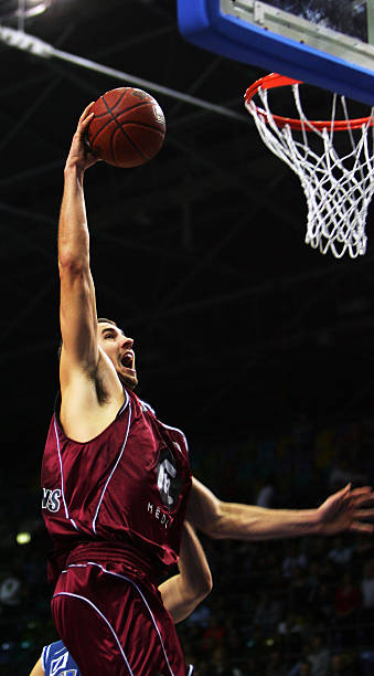 跨联赛的竞 跨联赛的竞