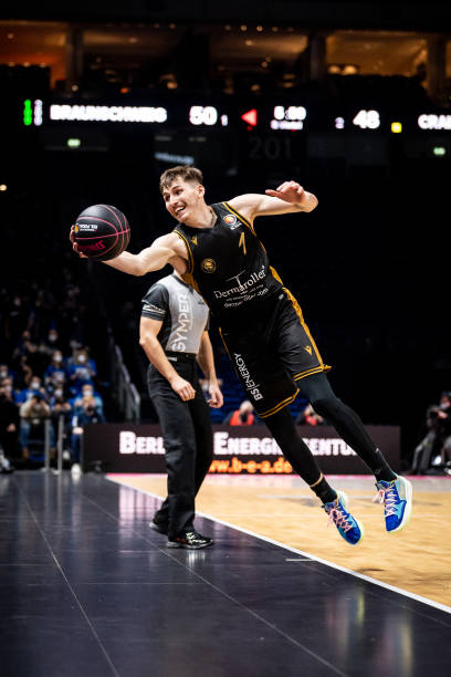 只看战力 只看战力